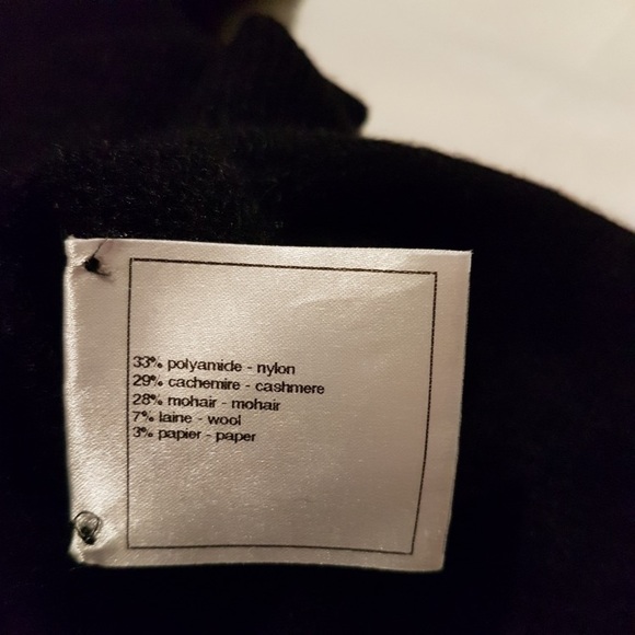 Chanel brooch sweater Paris-Moscow collection - Picture 14 of 16